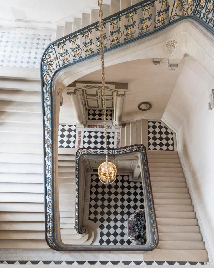 Questel Staircase, Versailles