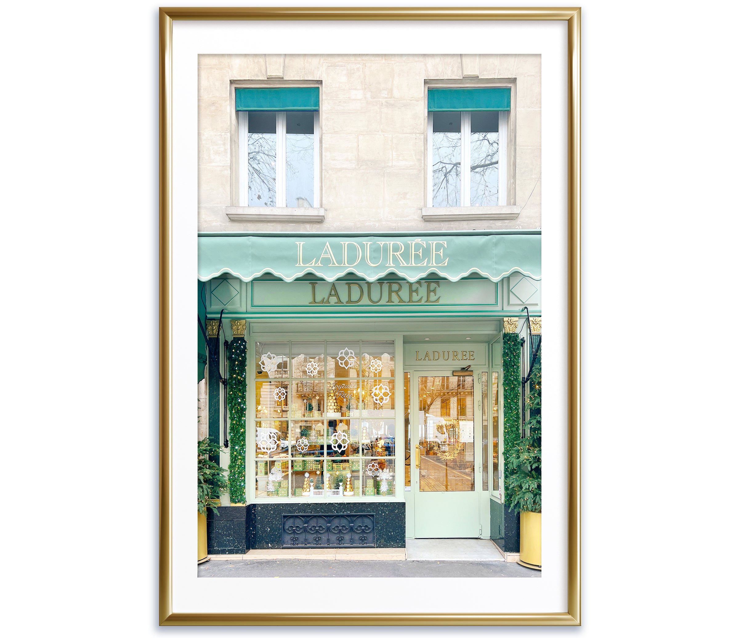 Holiday Decor at Ladurée on Rue Royale